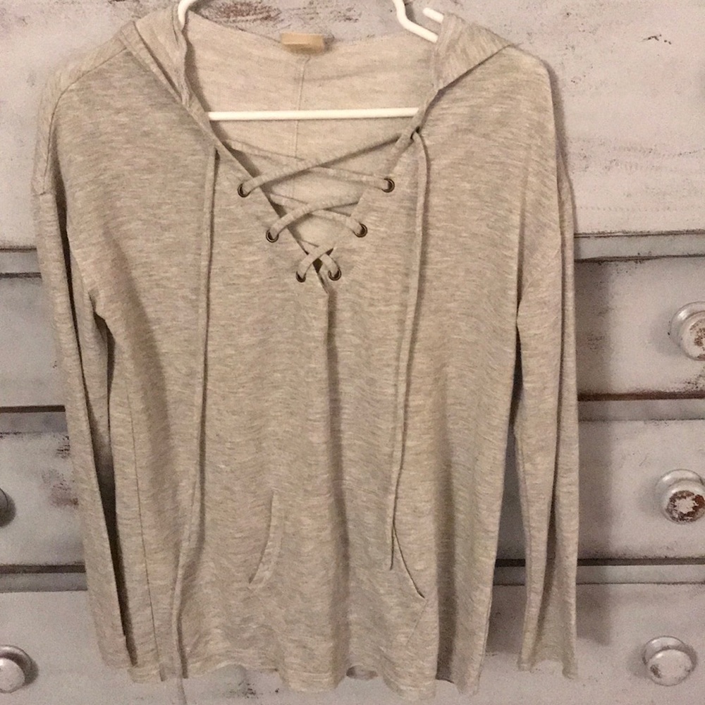 Women’s shirt